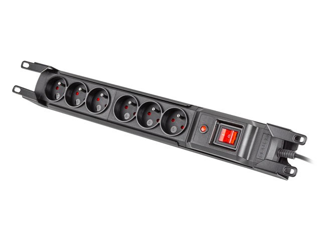 Surge Protection Power Strip rack 19in. M6 1,5m 6x230v black M6/15/R/CZ/IEC elektrības pagarinātājs