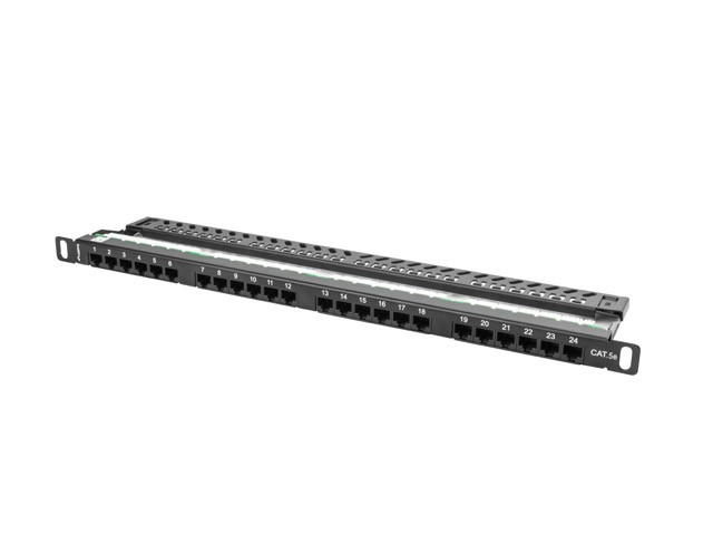 Patch Panel 24 Port     0.5U Cat.5E black Serveru aksesuāri