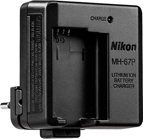 Nikon Aculon T02 8x21 red Binokļi