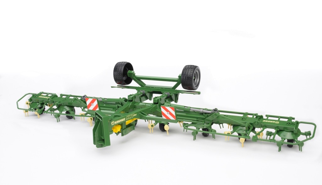 Tedder Krone KWT 8.82 Rotaļu auto un modeļi