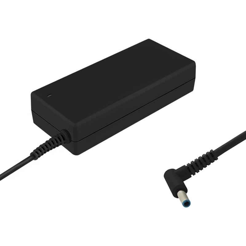 Qoltec 65W | 19.5V | 3.33A | 4.5x3.0+pin | + power cable portatīvo datoru lādētājs