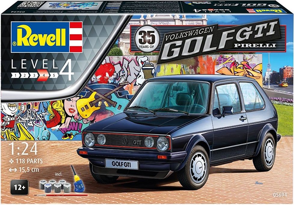 Revell Gift Set with Model Accessories - VW Golf GTI Pirelli Model (GXP-644200) Rotaļu auto un modeļi