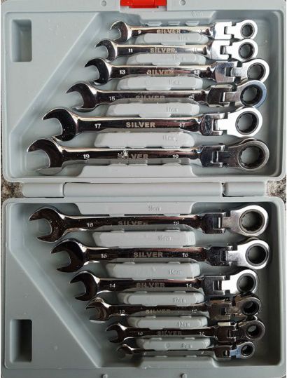 Silver Set of combination wrenches with joint and ratchet 8 - 19mm 12 pcs. (SK-012-01)