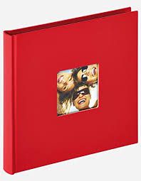 Walther Fun red 18x18 30 black Pages      FA199R