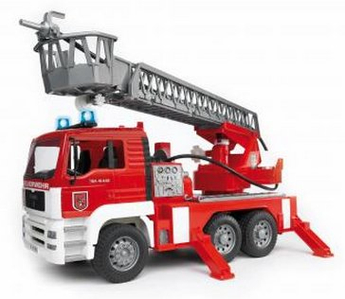 Bruder MAN Fire Engine with Ladder, Pump, Light and Sound Rotaļu auto un modeļi