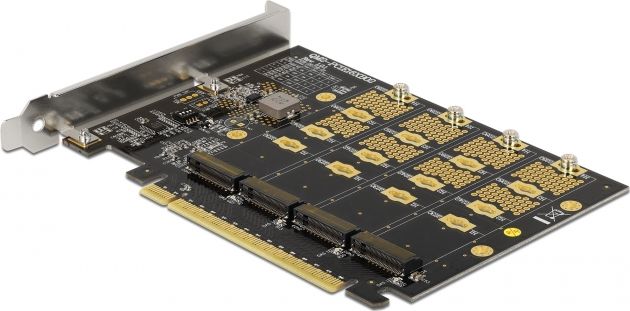 Kontroler Delock PCIe 4.0 x16 - 4x M.2 M-key NVMe (89017) 89017 (4043619890170) karte