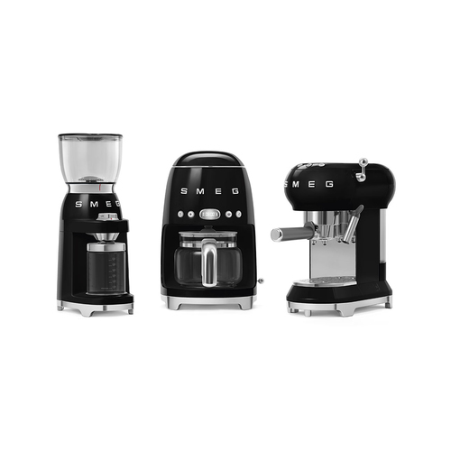 Smeg DCF02BLEU Coffee Machine black Kafijas automāts