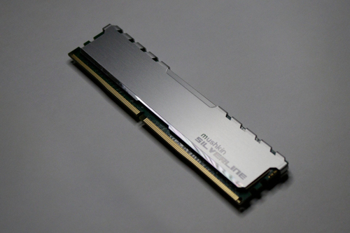 Pamiec Mushkin Silverline, DDR4, 32 GB, 3200MHz, CL22 (MSL4U320NF32G) operatīvā atmiņa