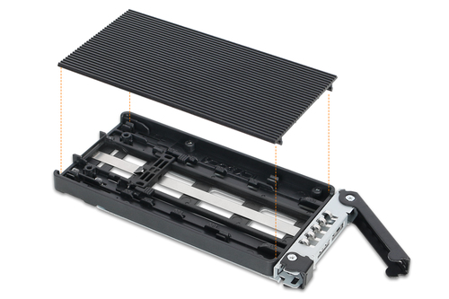 IcyDock 1xM.2 NVMe to 1x3.5" bay mobile rack keylock miniSAS cietā diska korpuss