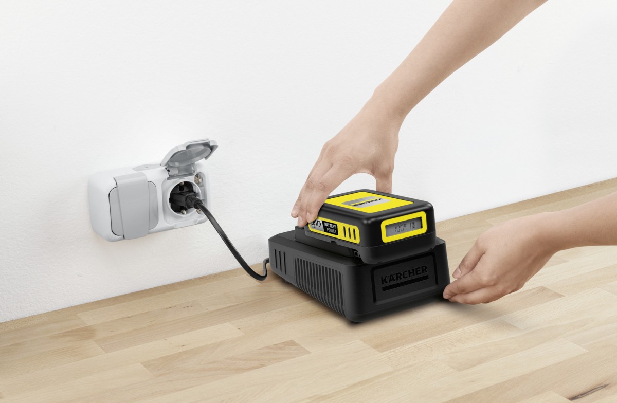 Karcher Starter Kit (Fast charger + Battery 18/25) Home & Garden Garden Tools aksesuārs putekļsūcējam