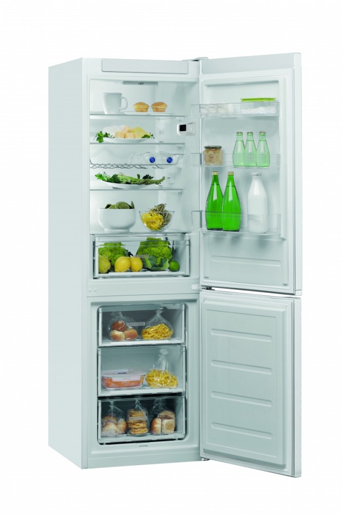 Fridge-freezer W5 822EW  W5822EW (8003437904486) Ledusskapis