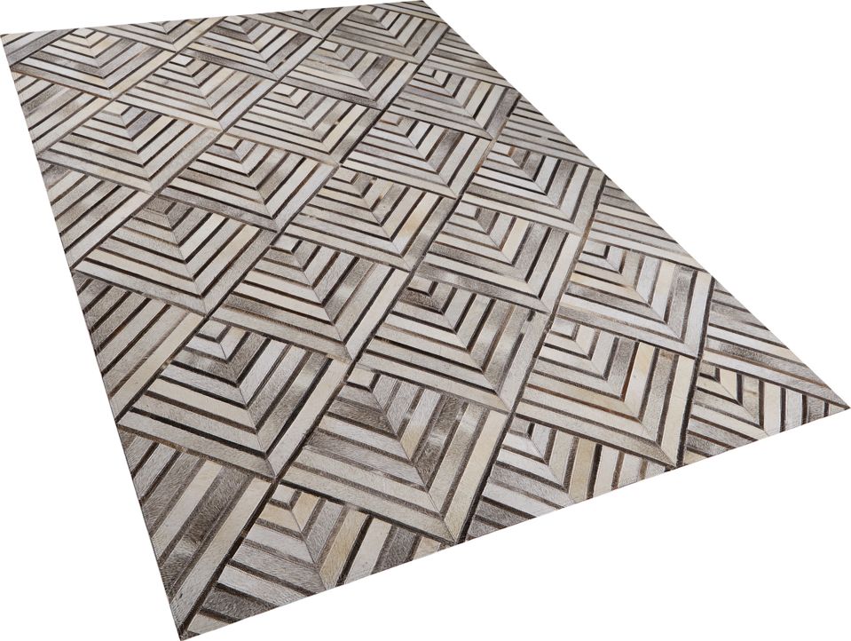 Beliani Dywan patchwork skorzany 140 x 200 cm bezowy TEKIR 202752 (4251682229319)