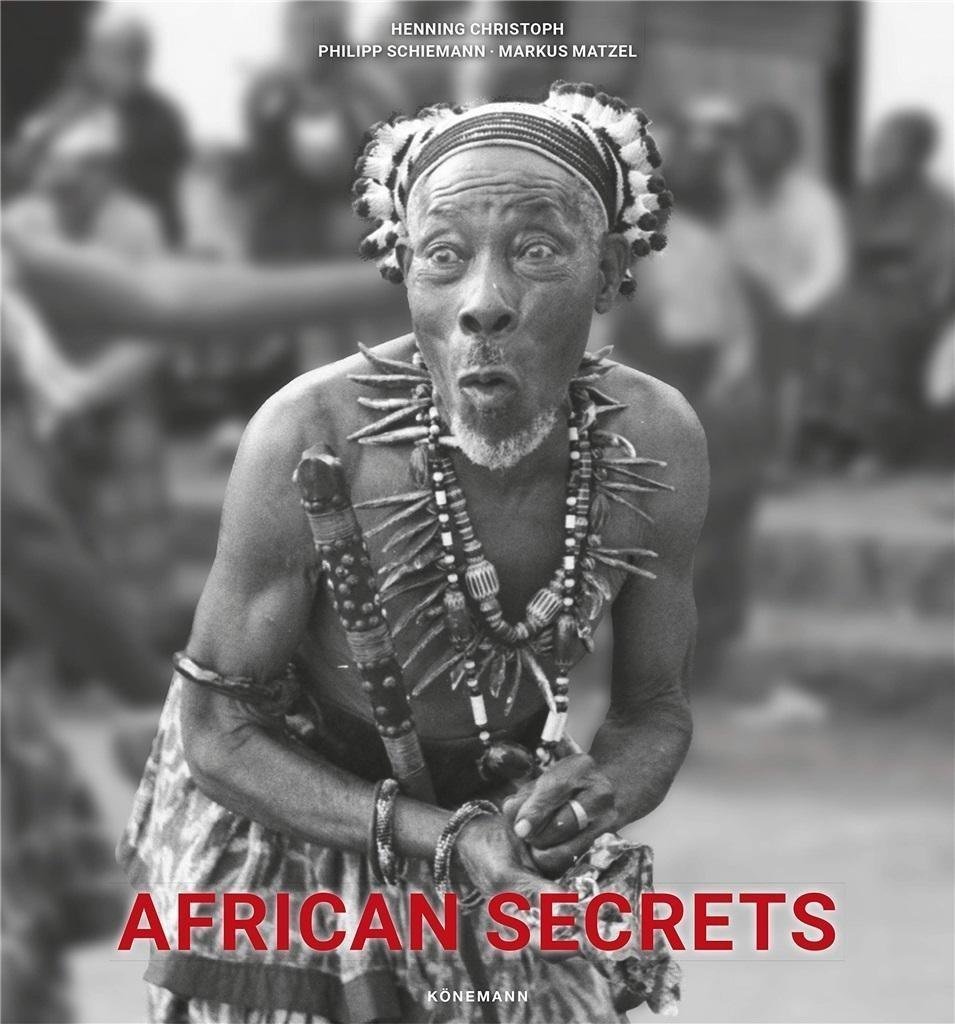 African Secrets 487838 (9783741924774)