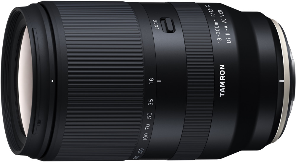 Tamron 18-300mm f/3.5-6.3 Di III-A VC VXD lens for Fujifilm 4960371006772 B061X (4960371006772) foto objektīvs