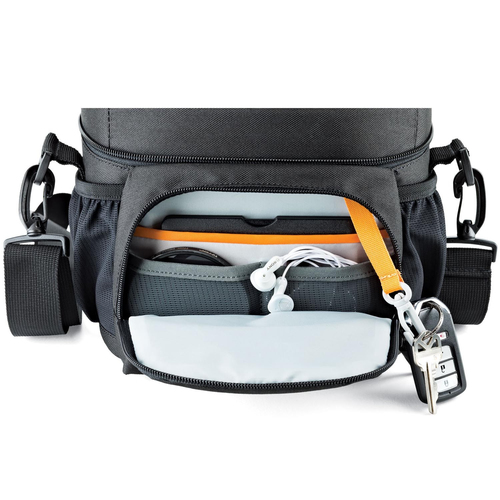 Lowepro Nova 160 AW II Shoulder case Black portatīvo datoru soma, apvalks