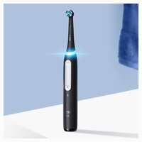 Oral-B iO 4 Adult Rotating toothbrush Black mutes higiēnai