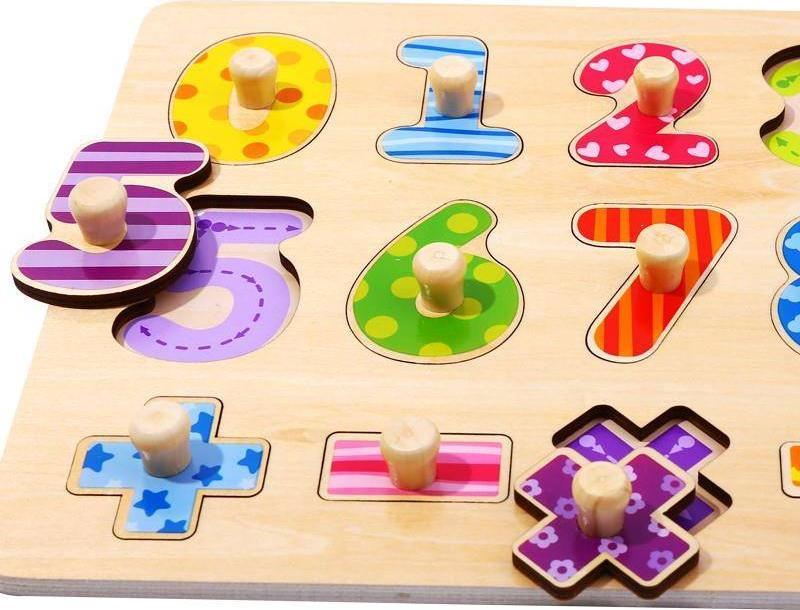 Tooky Toy Drewniane Puzzle Nauka Liczenia Ukladanka Z Pinezkami Cyferki TY851 (6970090043079) galda spēle