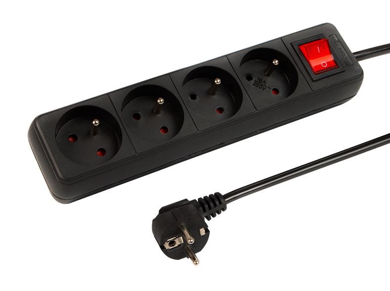 BLOW PR-470WSP 3m 4Gu 3x1,5 black elektrības pagarinātājs