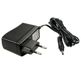 Euro-Steckernetzteil 5V DC 2A, 1.5m Rundstecker 3,5/1,35mm USB centrmezgli