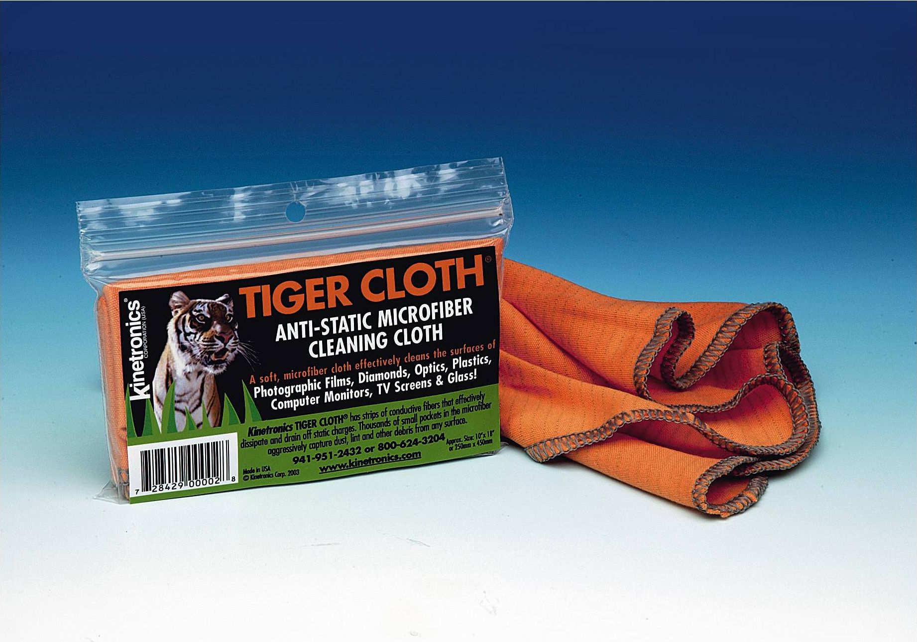 Kinetronics Chusteczka sucha Tiger Cloth do czyszczenia plastikow 1 szt. (ASC-TC8) 707030 (0728429070304) tīrīšanas līdzeklis