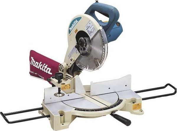 Ukosnica Makita LS1040N 1650 W 260 mm Elektriskais zāģis