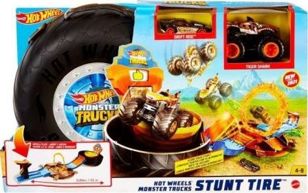 Hot Wheels Monster Trucks Stunt Tire Play Set GVK48
